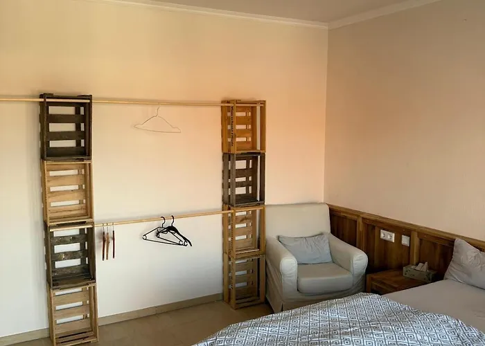 Stilvolle Mit Parkplatz * Rülzheim